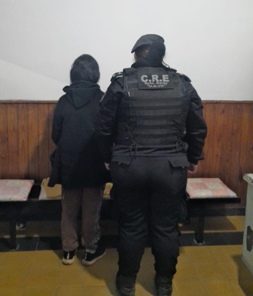 APREHENSIÓN EN FLAGRANCIA Y RECUPERO DE ELEMENTOS SUSTRAÍDOS EN CAYASTÁ 