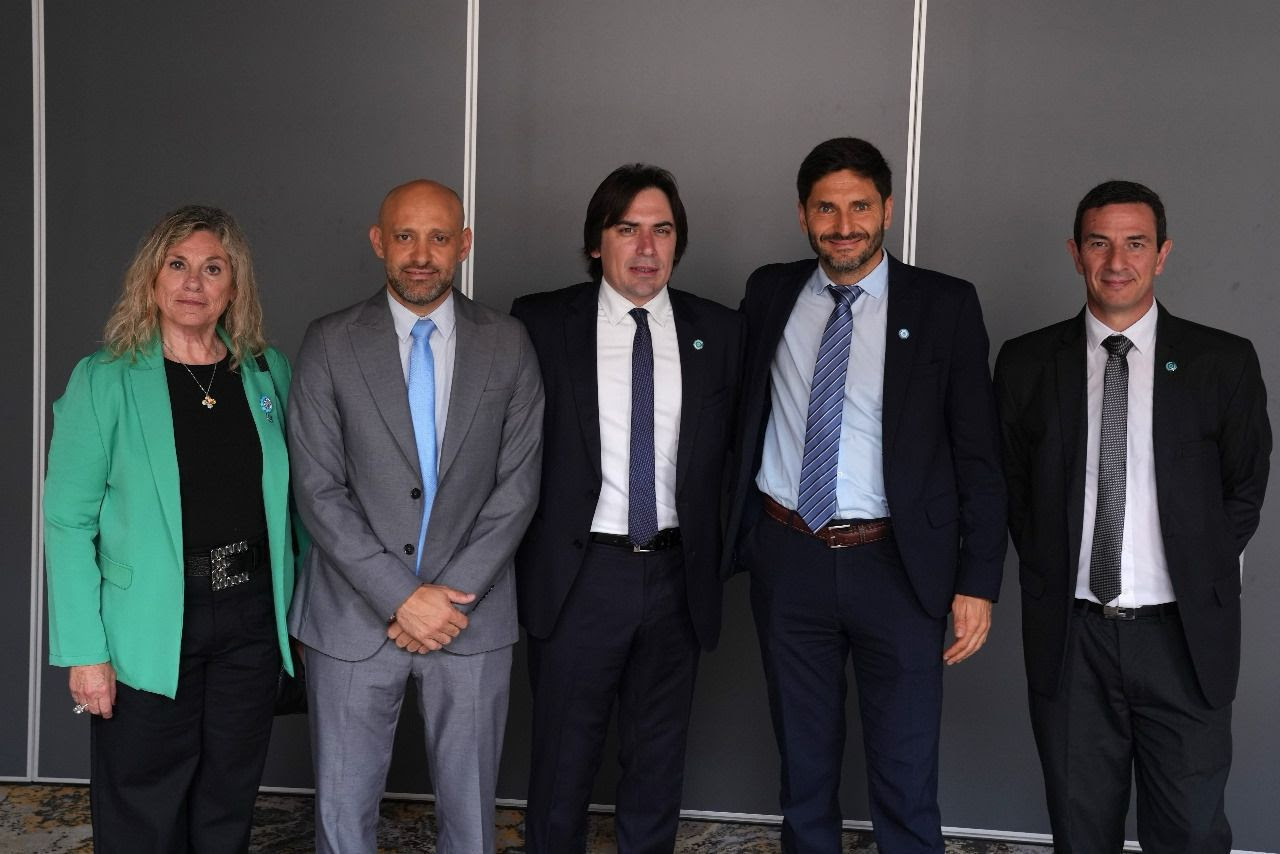 Pullaro: “Una Argentina distinta es posible con un desarrollo económico que nos permita generar trabajo y crecimiento”